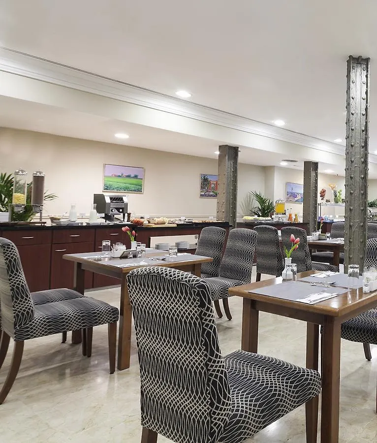 Hotel Eurostars Via Laietana Barcellona 4*,